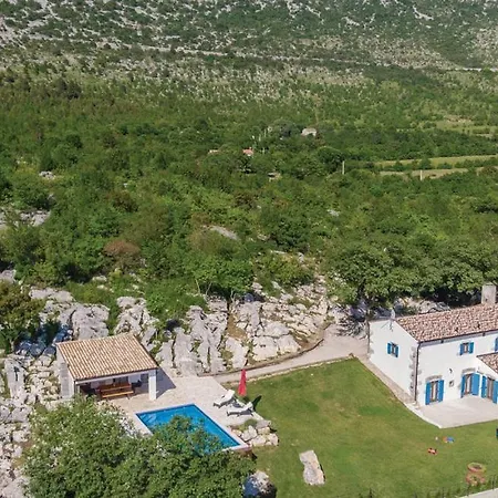 Villa Elia *